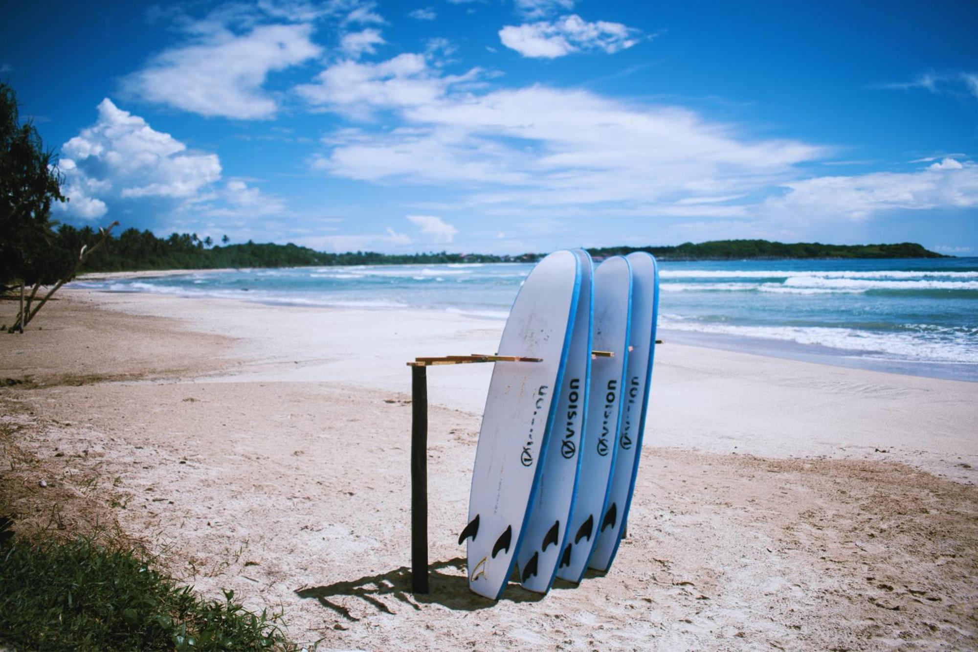 Calma - Surf, Yoga & Coffee On A Private Beach Dickwella Exterior foto