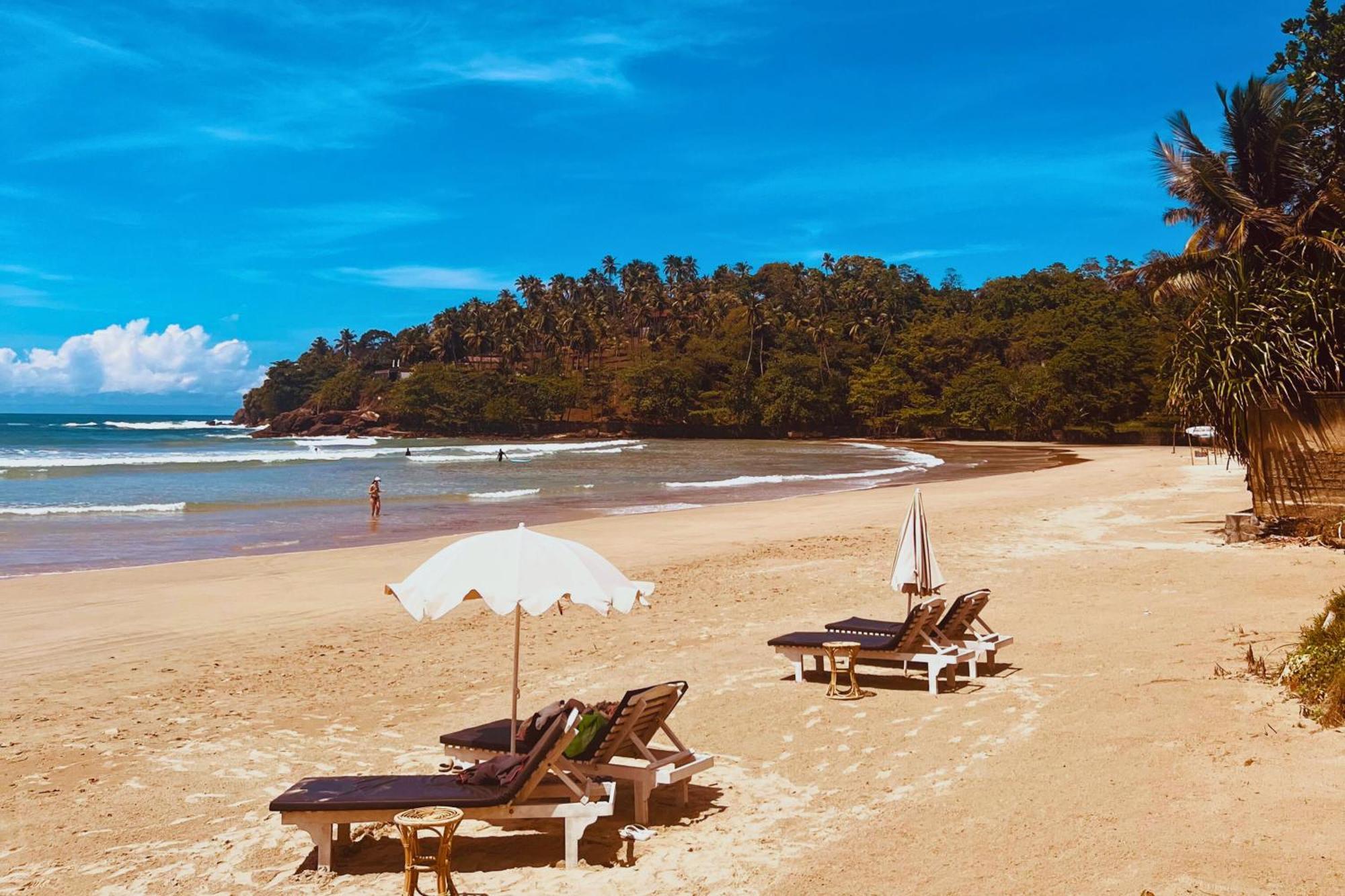Calma - Surf, Yoga & Coffee On A Private Beach Dickwella Exterior foto