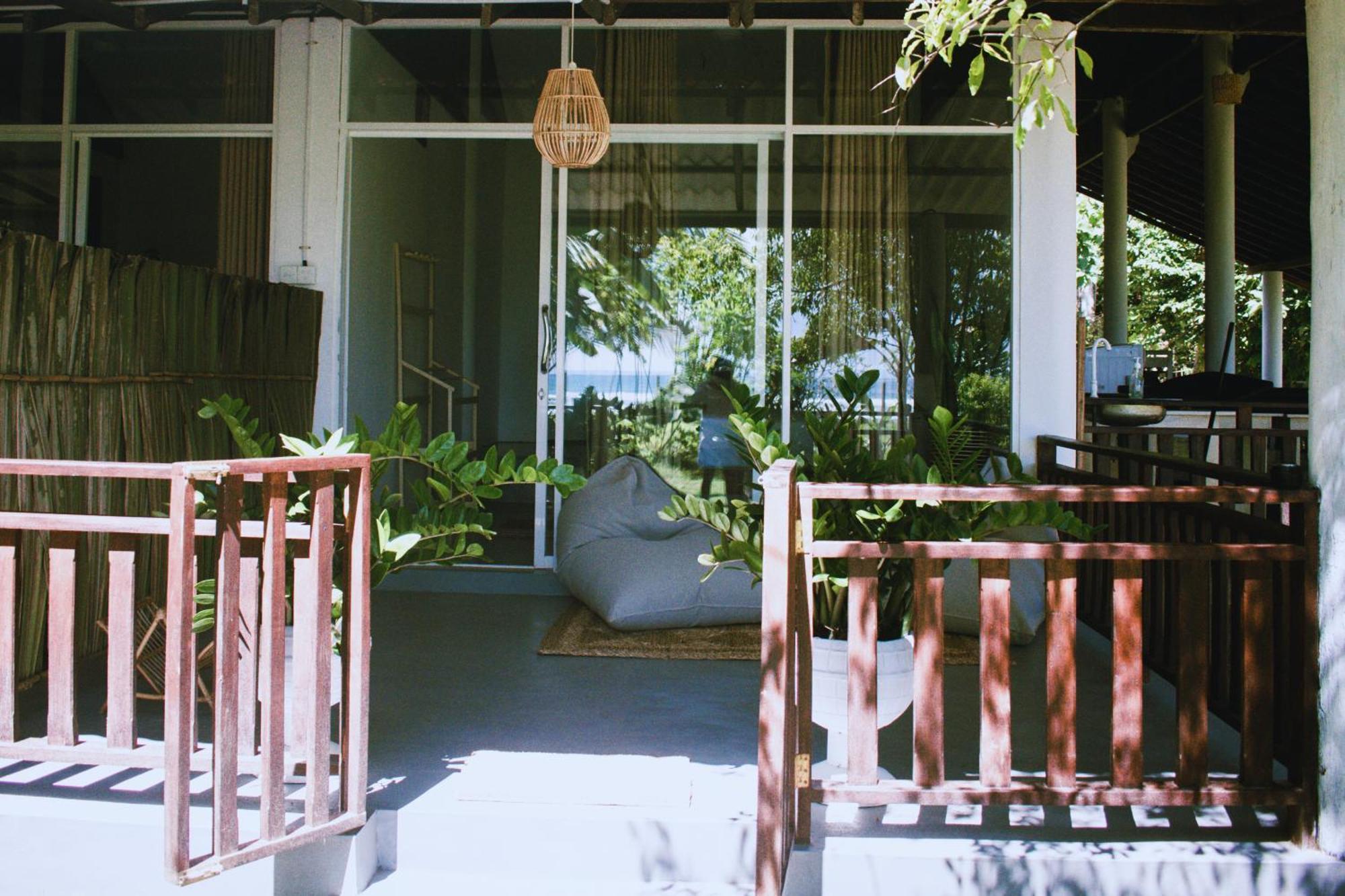 Calma - Surf, Yoga & Coffee On A Private Beach Dickwella Exterior foto