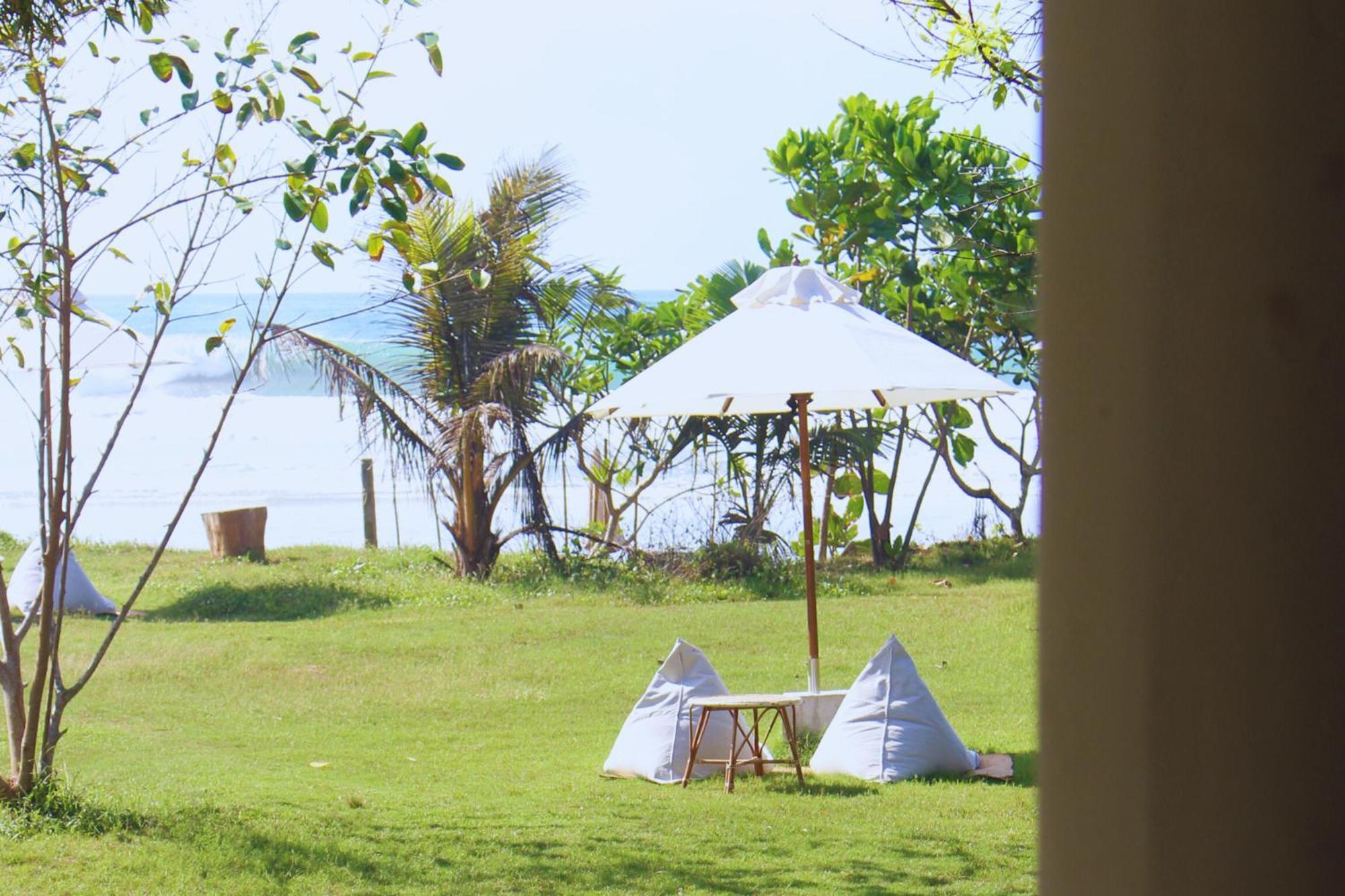 Calma - Surf, Yoga & Coffee On A Private Beach Dickwella Exterior foto
