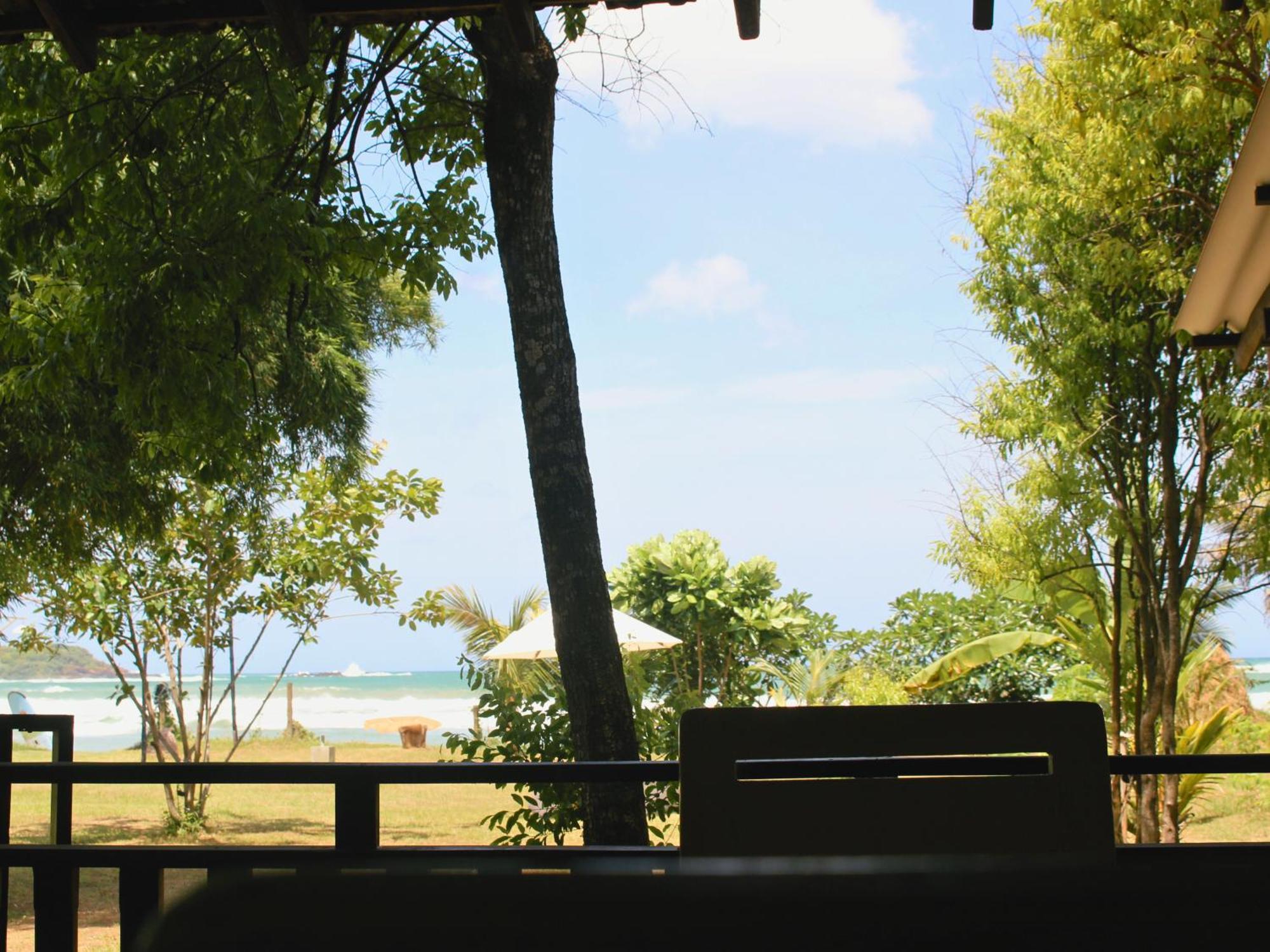 Calma - Surf, Yoga & Coffee On A Private Beach Dickwella Exterior foto