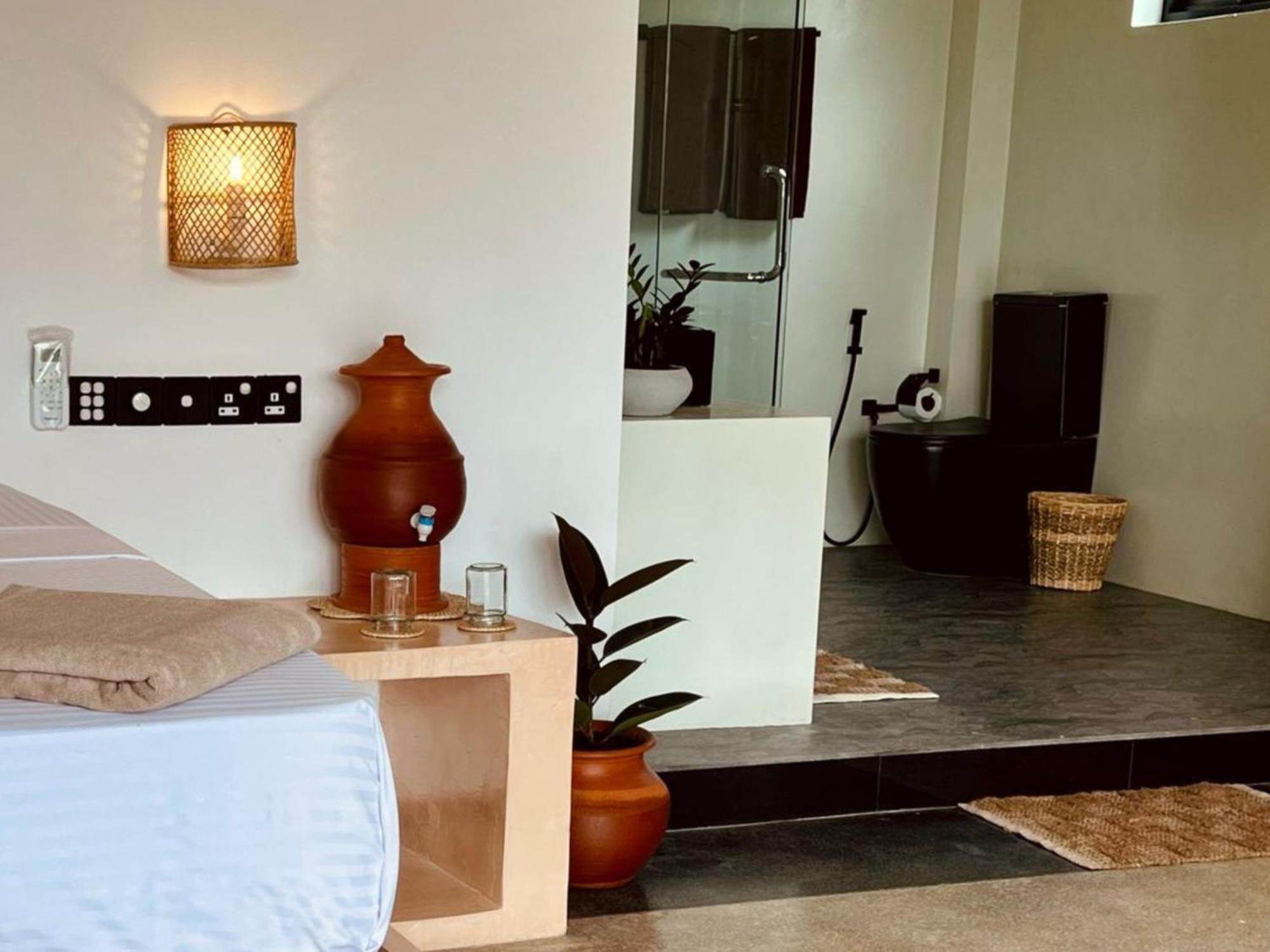Calma - Surf, Yoga & Coffee On A Private Beach Dickwella Exterior foto